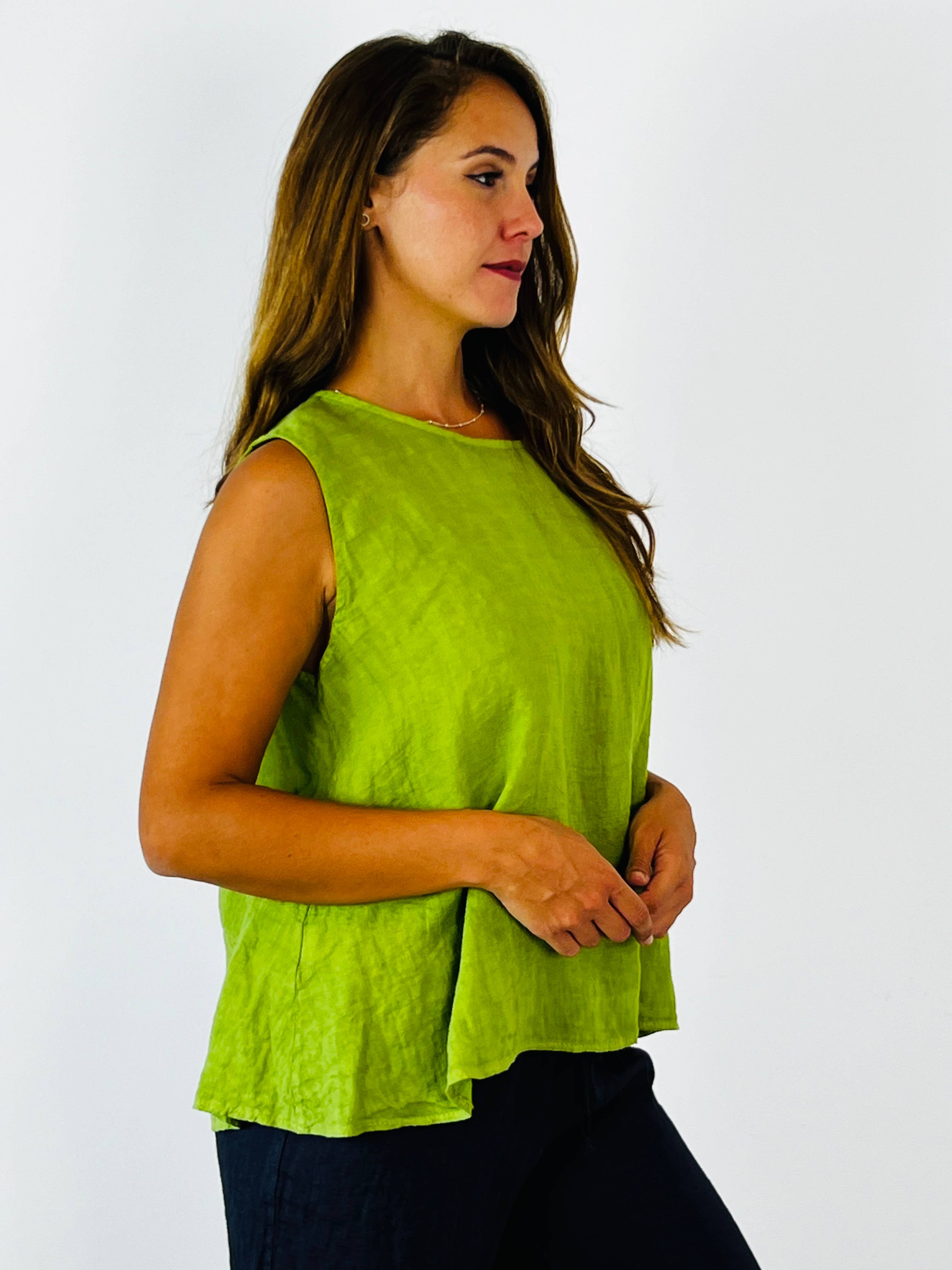 Linen & More - Wholesale T-Shirt - Women's - REF 5299 SLEEVELESS SHIRT BUTTONS 100% LINEN6