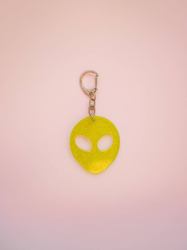 Alien Keychain for wholesale by Tori's Trinkets