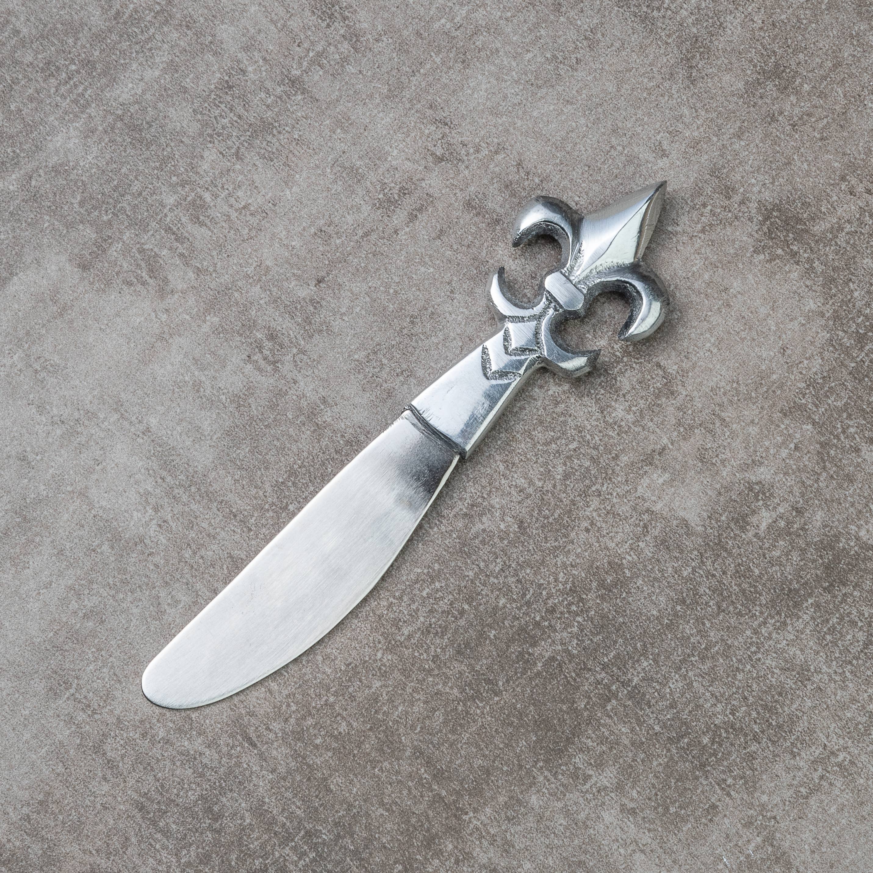 India Handicrafts Inc - Wholesale Cheese Spreader - Fleur De Lis Cheese Spreader1