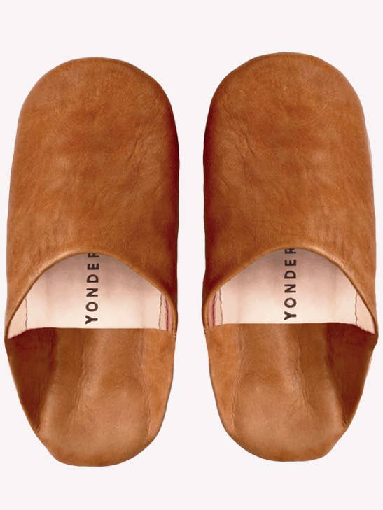 Pantoufles babouche en cuir pour enfants | Toffee pour la vente par YONDER.