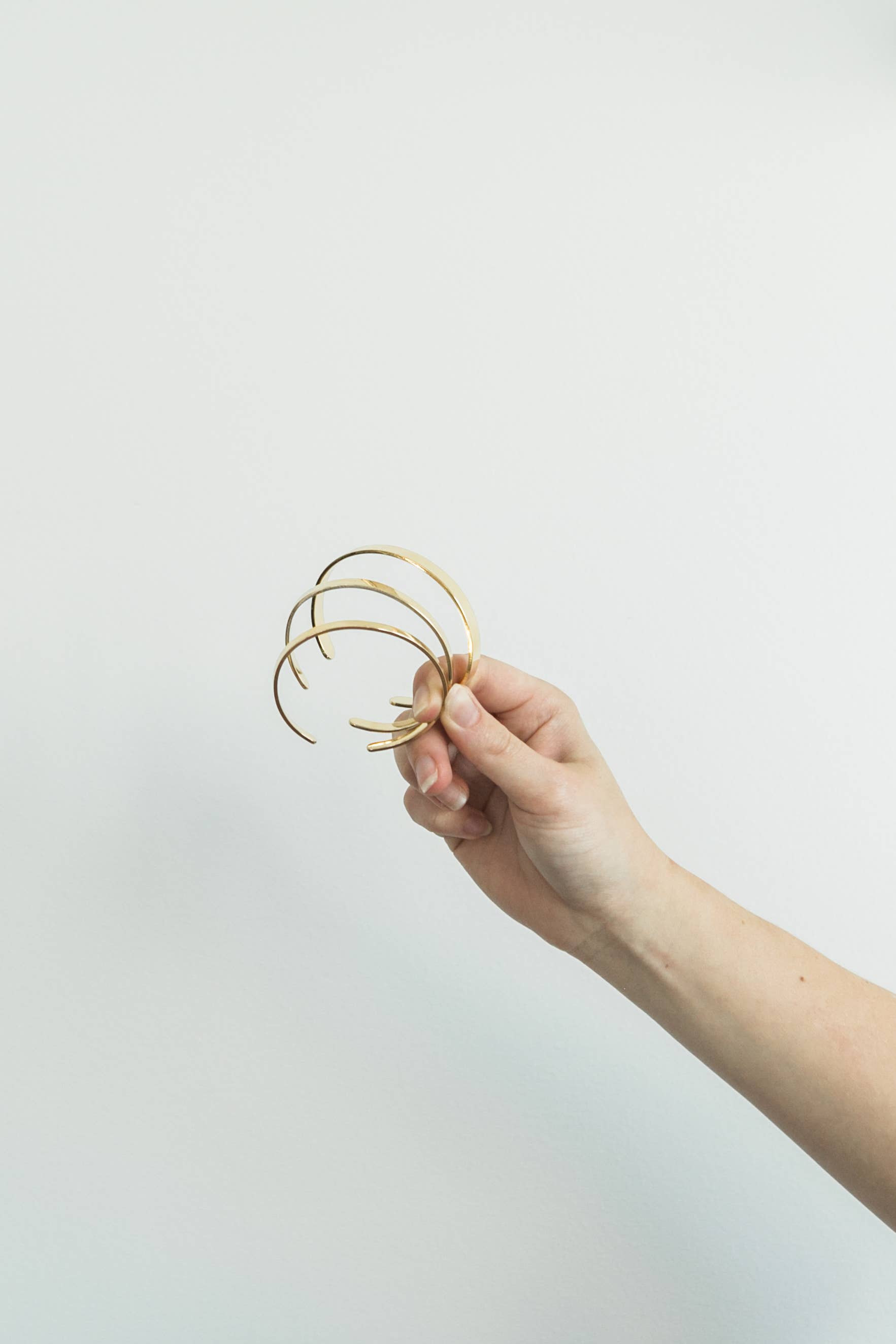 M STREET STUDIO - Wholesale Cuff Bracelet - Gold Band Cuffs2