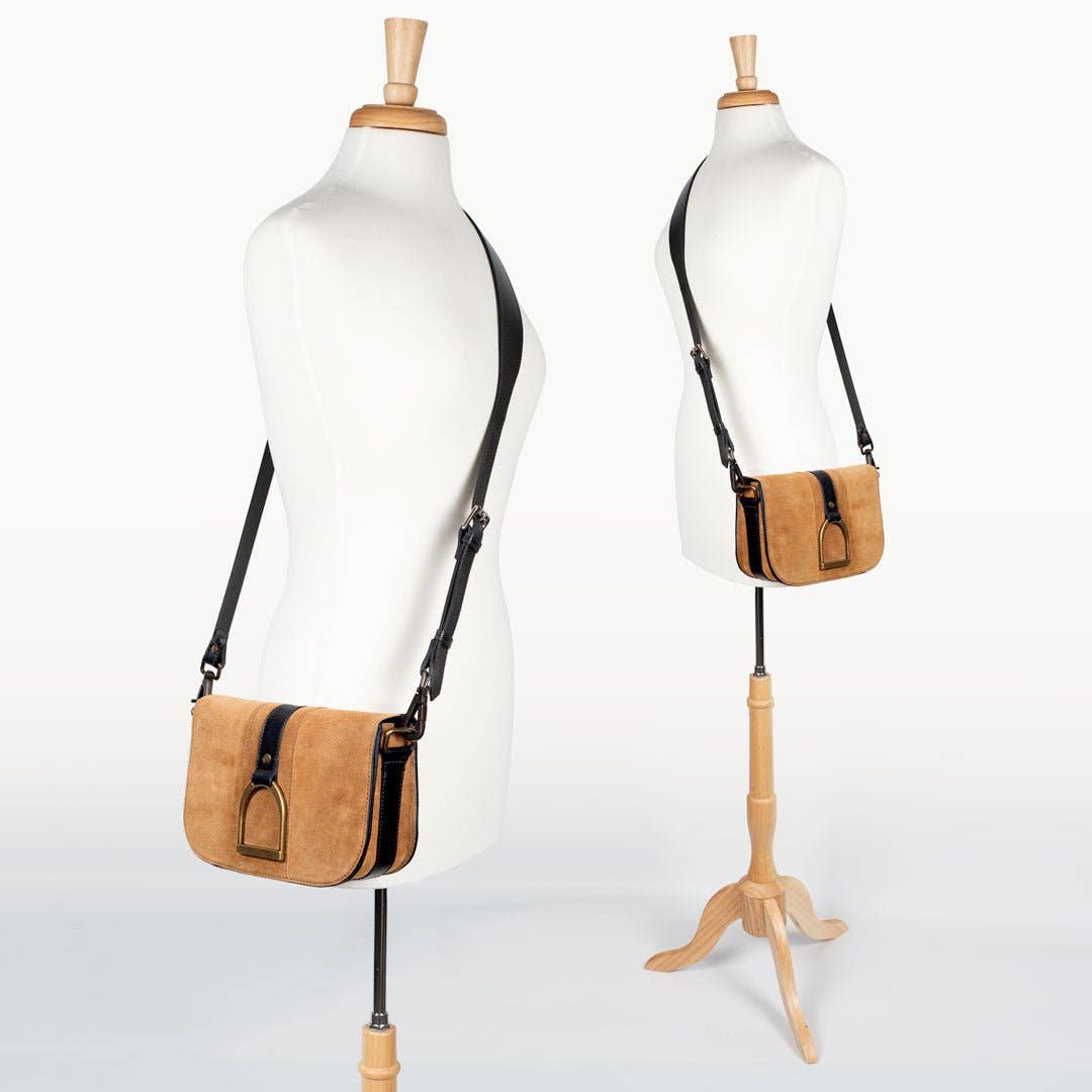 URBAN-EQUESTRIAN - Vendita all'ingrosso Borsa a tracolla - Donna - Signature Staffa - Borsa a Tracolla di Lusso in Pelle con Staffa da Equitazione in Nero su Castagno2