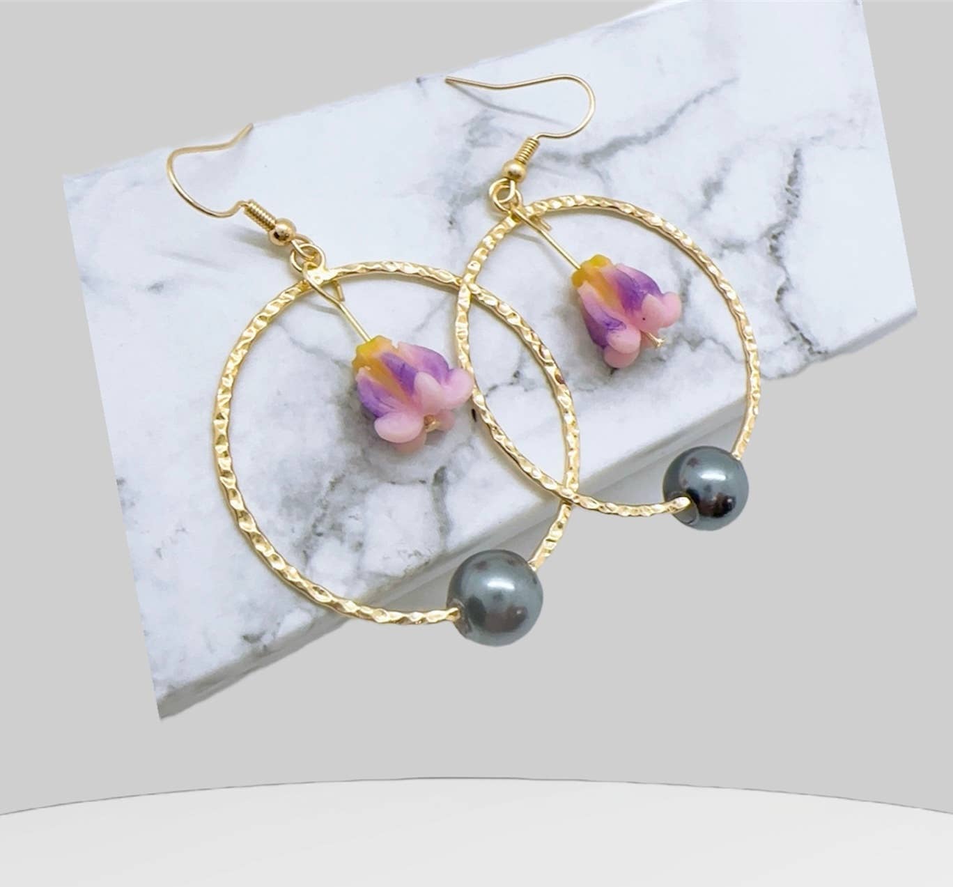 Anela's Jewelry – wholesale Hängande örhängen – Kronblommaörhänge3