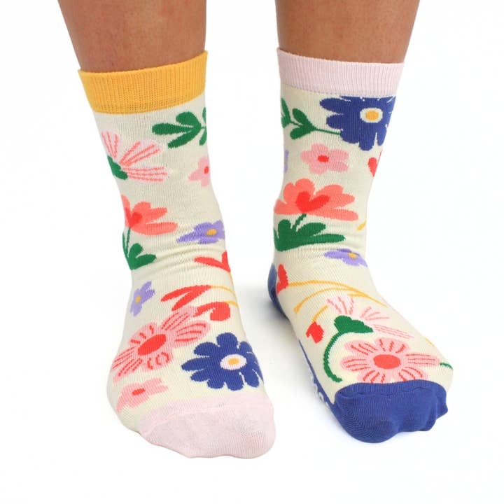 Sock Academy – wholesale Socks – Women's – JUST FOR YOU - 6 Odd Socks Gift Box | United Oddsocks1