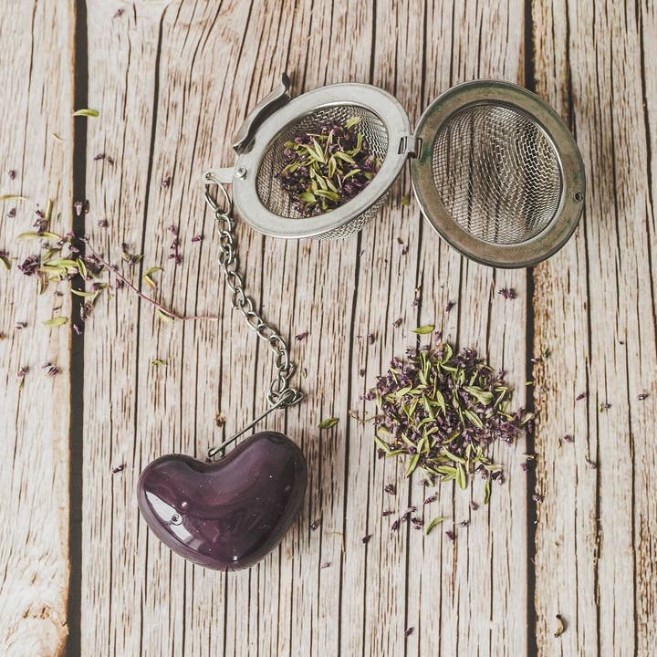 Danutė Murauskienė - Wholesale Tea Strainer/Infuser - Tea infuser with purple heart1