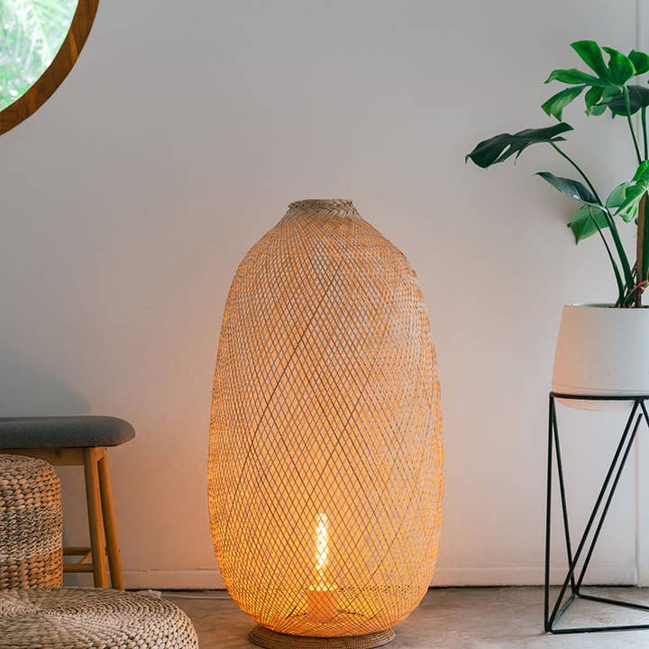 Lanna Passa - Vendita all'ingrosso Lampada da pavimento - Lampada da terra in bambù intrecciato autoportante di dimensioni Jumbo6
