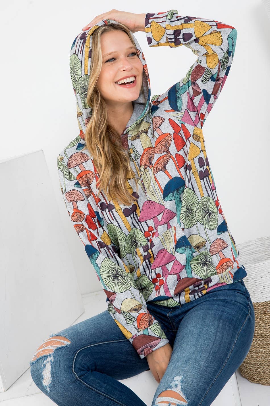 LA Soul – Engroshandel Hoodie – Kvinder – Lunefuld champignon print hættetrøje i plus størrelse2