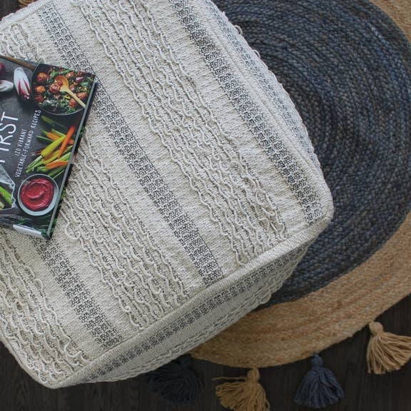 Pouf scintillant blanc et gris (housse uniquement) pour la vente par Kozify Decor Inc