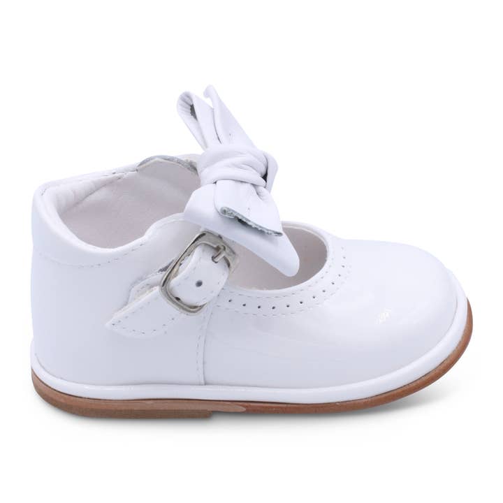 Borboleta – wholesale Dress shoes – Kids – Girls Patent Bar Shoes with Removable Knotted Bow12