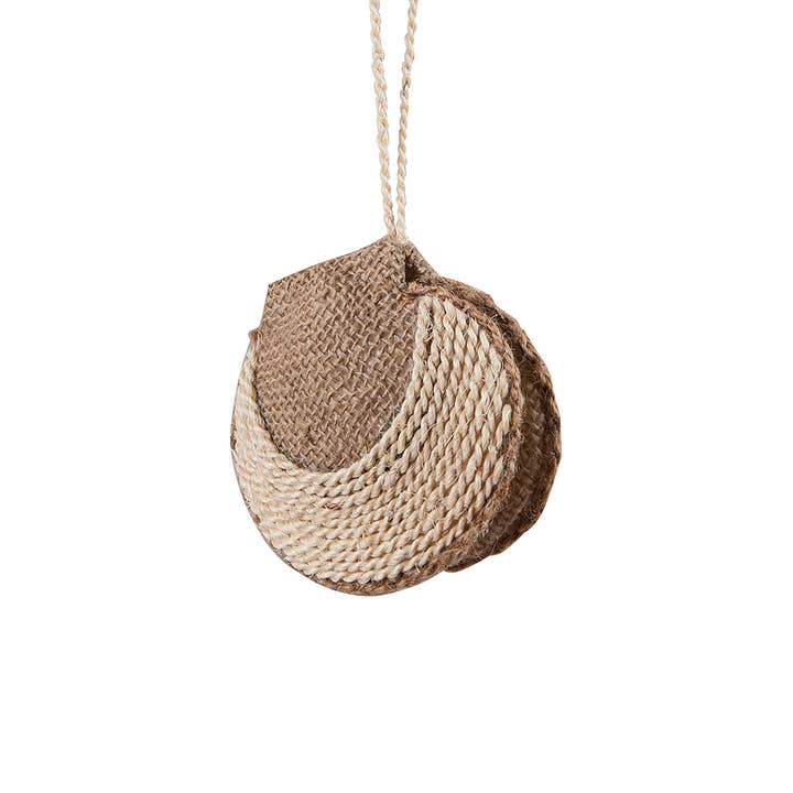 SALE Christmas Natural Rope Clam Ornament for wholesale by C&F Home