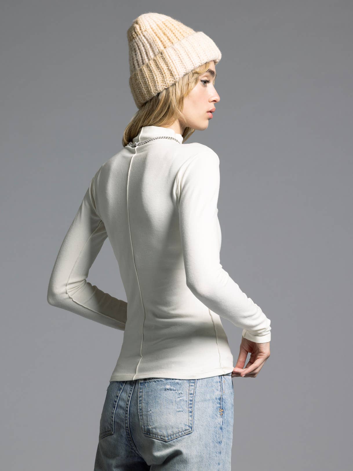 Weekend Los Angeles – Engroshandel Skjorte - Dame – Mock Neck Top - MARISOL LANGÆRMET6