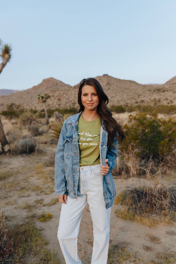 Crowned Free – Großhandel T-Shirt mit Siebdruck – Damen – Der Herr segne dich Tee6