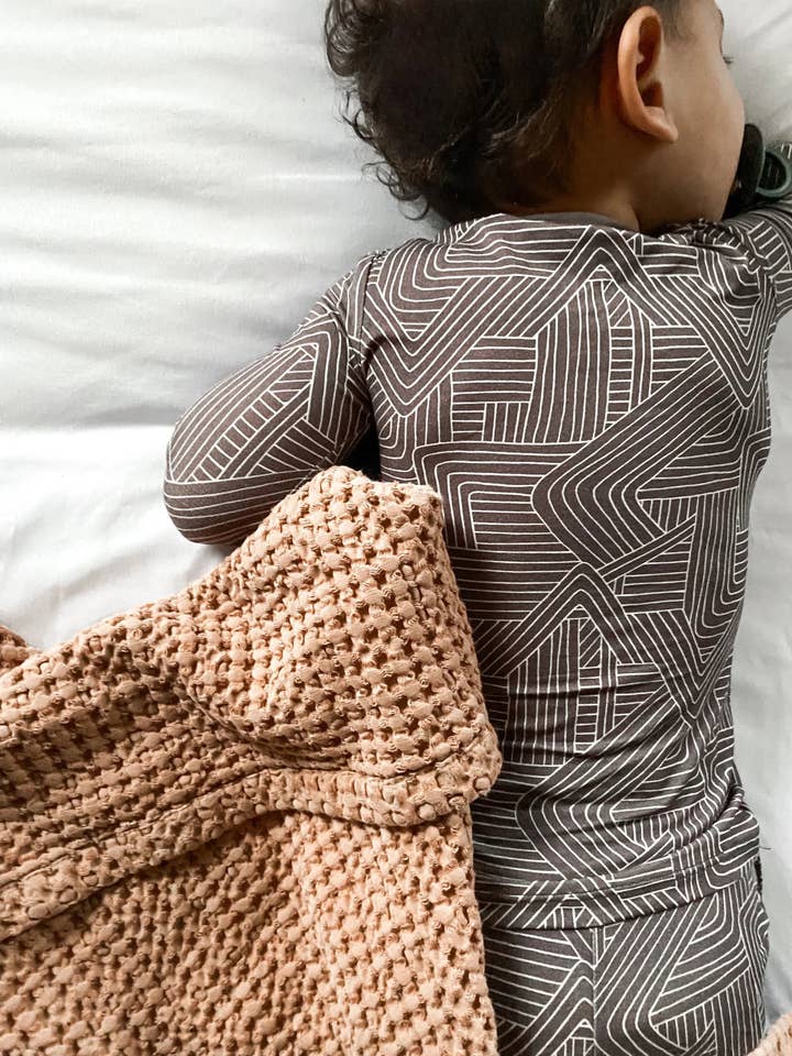 Maze Two Piece Set for wholesale by PB & Grape