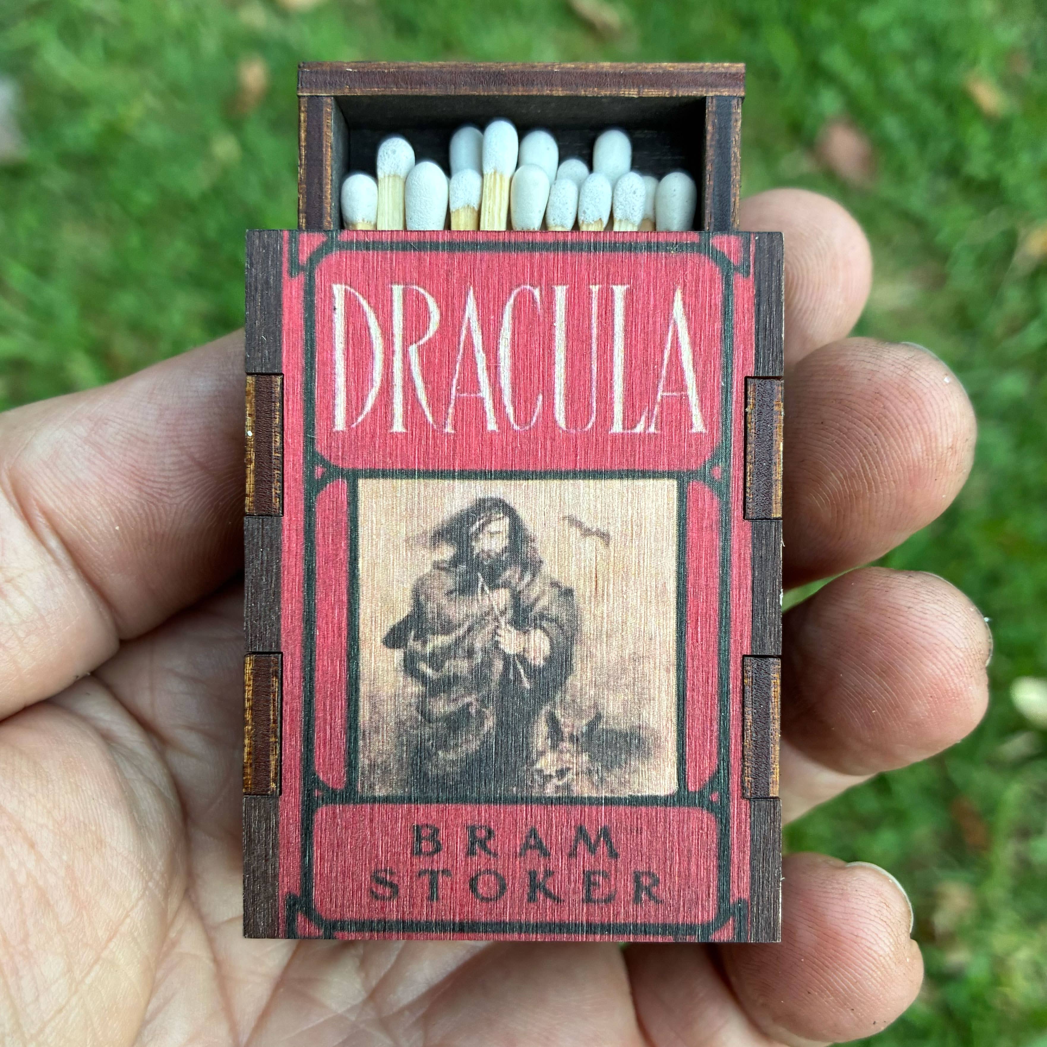 Most Amazing - Vente Allumettes - Allumettes • Boîtes d'allumettes en bois Dracula de Bram Stoker5