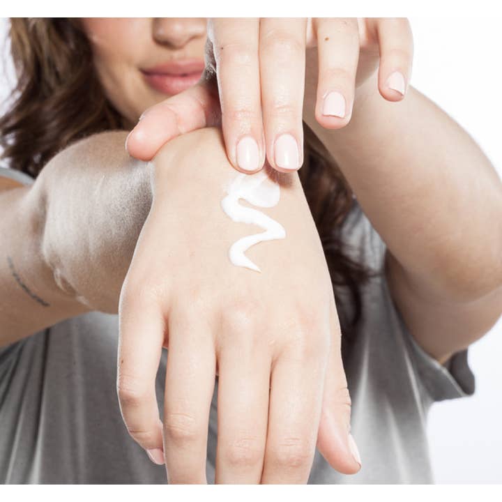 Farmhouse Fresh - Wholesale Hand Cream/Lotion - Sugar Moon Dip® Back to Youth Body Mousse Hand Cream 2 oz - Full Size Tester - 12526T1