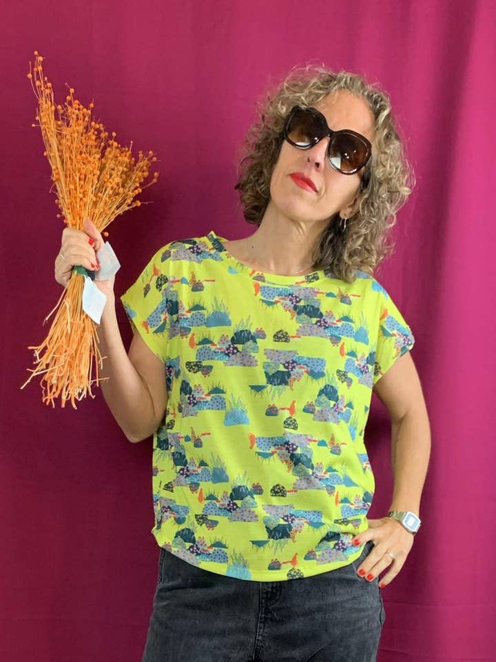 T-shirt Cuba - Stampa Eden Yellow per la vendita all'ingrosso da parte di La Compiano