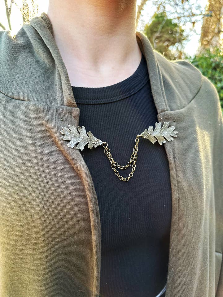 Cinch Chain Clips for Clothing, Boho Renaissance Cloak Clasp for wholesale by KardiKlips