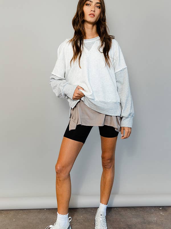 BUCKETLIST - Wholesale Sweatshirt - Women's - T2175 Raw Edge Detail Contrast Sweatshirt