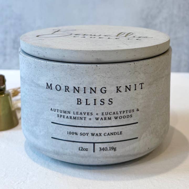 Matin Tricot Félicité - Priez (12oz) pour la vente par Boswellia Candle Co.