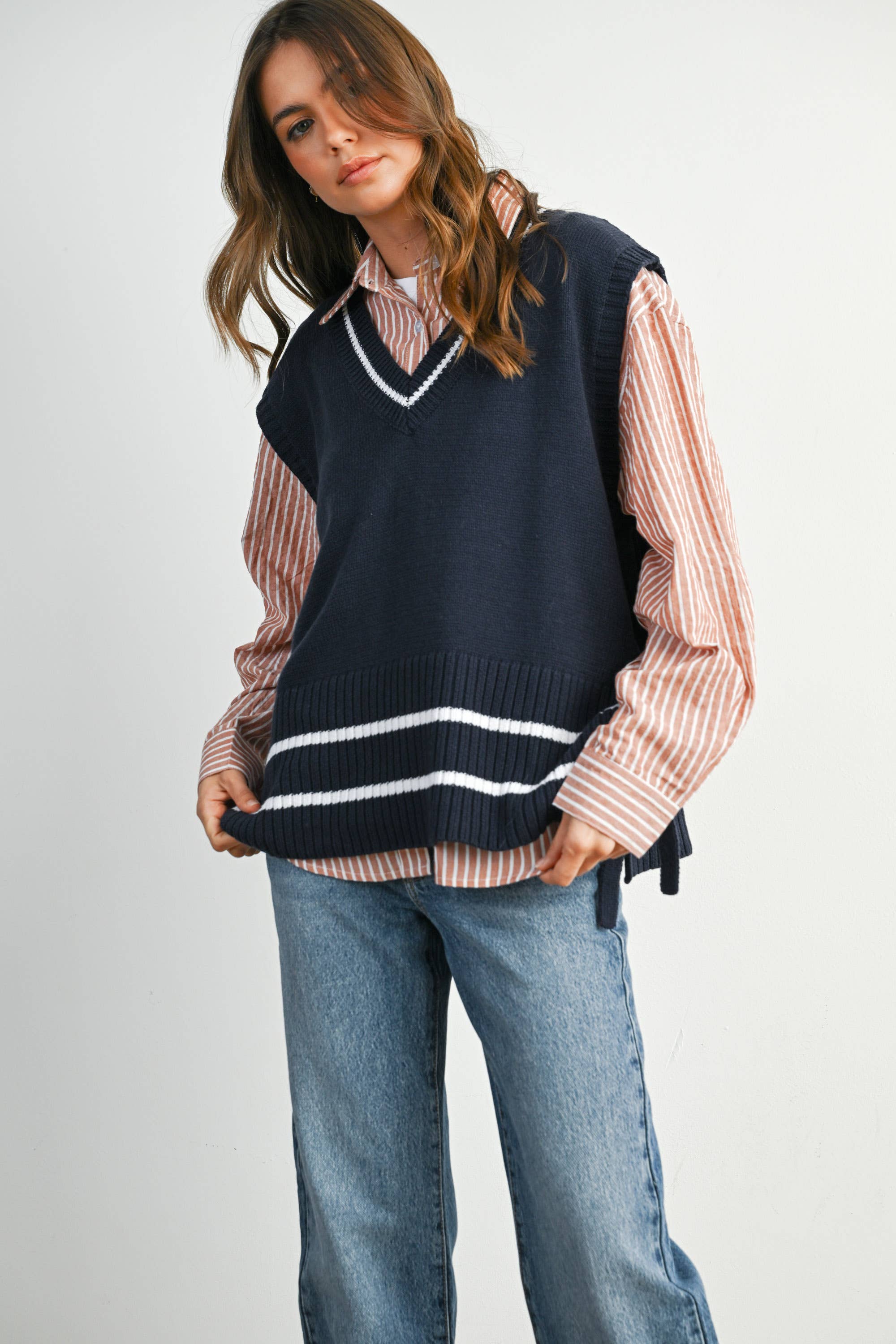 BUTTERMELON - Vente Chemise à col boutonné – femme - Haut à manches longues à rayures et col boutonné raccourci - BMT791511