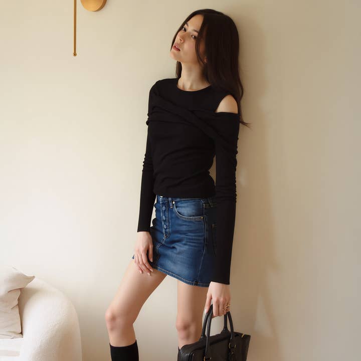 Nurode's Cold Shoulder Ribbed Knit Top In Black for wholesale by Robin K