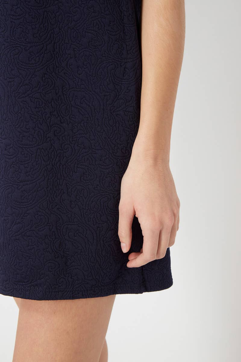 BanBat - Vendita all'ingrosso Vestito - Donna - Abito senza maniche con collo alto Rif: 89132