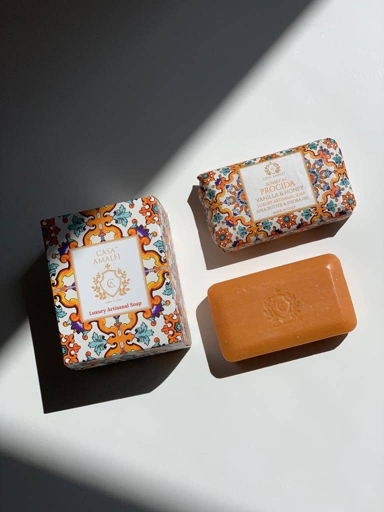 Casa Amalfi - Wholesale Gift Box - Sunset in Procida maiolica gift box 3 pack2