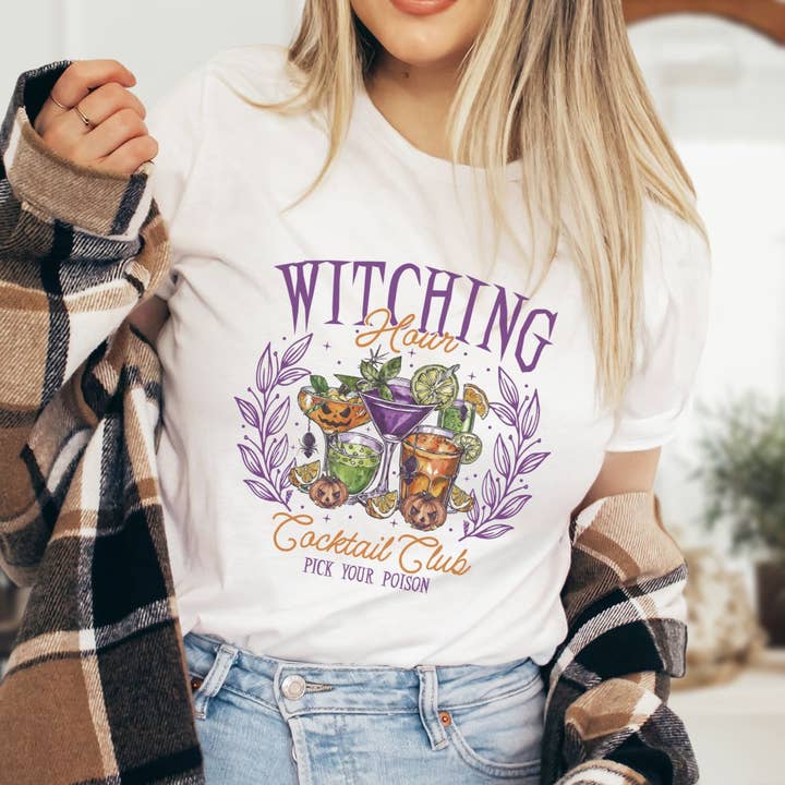 Witching Hour Cocktail Club - T-shirt d'Halloween pour la vente par House Of Rodan