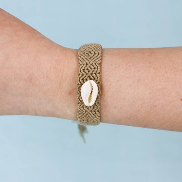 Natalia - Wholesale Woven/Braided Bracelet - Hand Woven Cowrie Shell Friendship Adjustable Bracelet-PC5