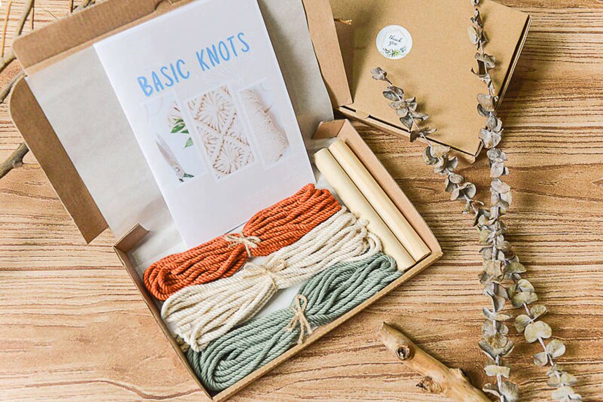 BeanDaikon - Vendita all'ingrosso Kit per lavoretti fai da te - Kit artigianale da appendere a parete in mini macramè K177