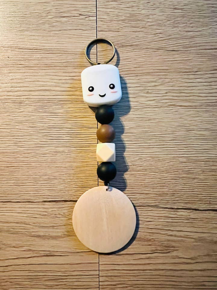 S’more Key Chain with wooden disc for wholesale by M&H Custom Crafts, Gifts, & Designs
