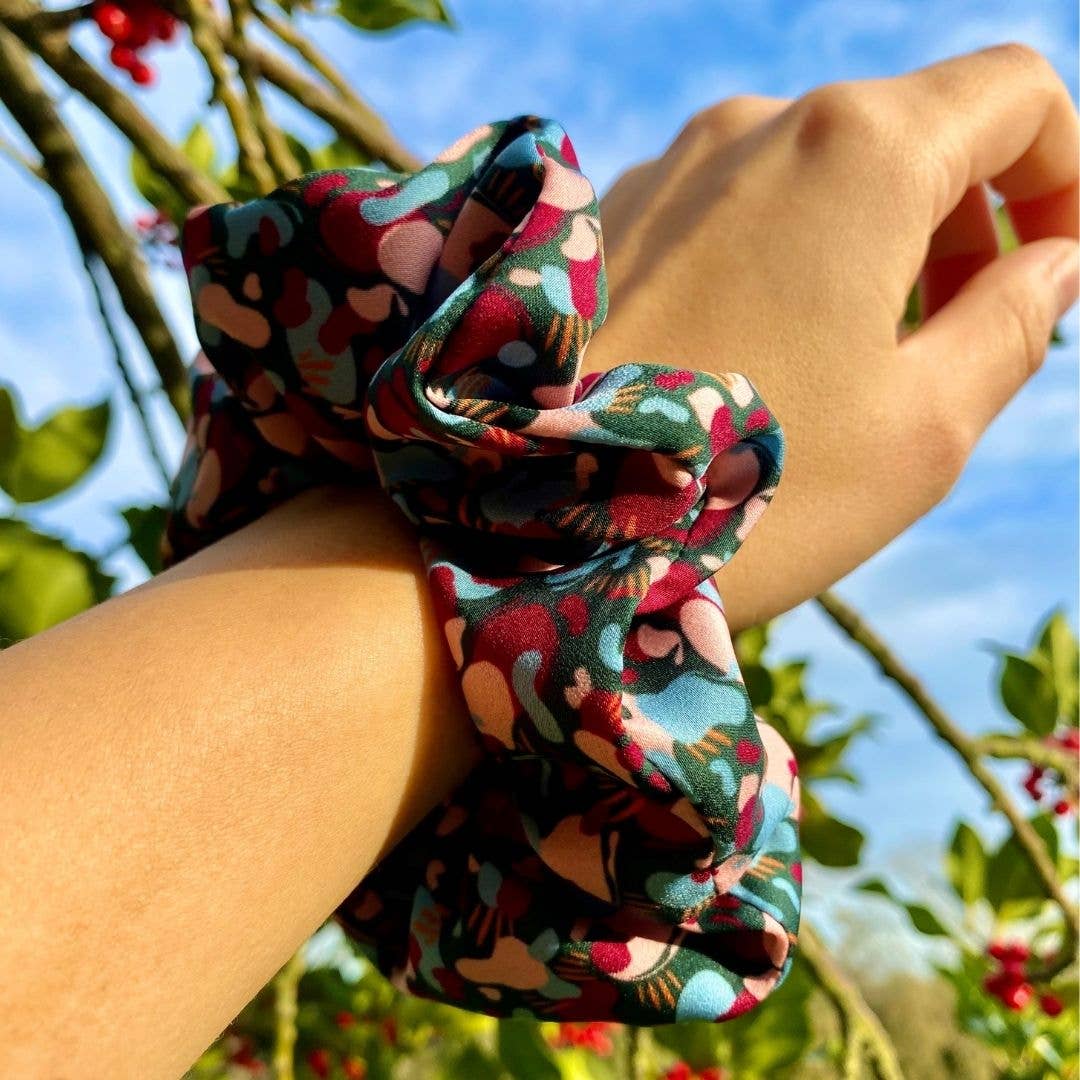 Newt London – wholesale Scrunchie - Women’s – Marmo Print Hair Scrunchie Autumn Maroon1