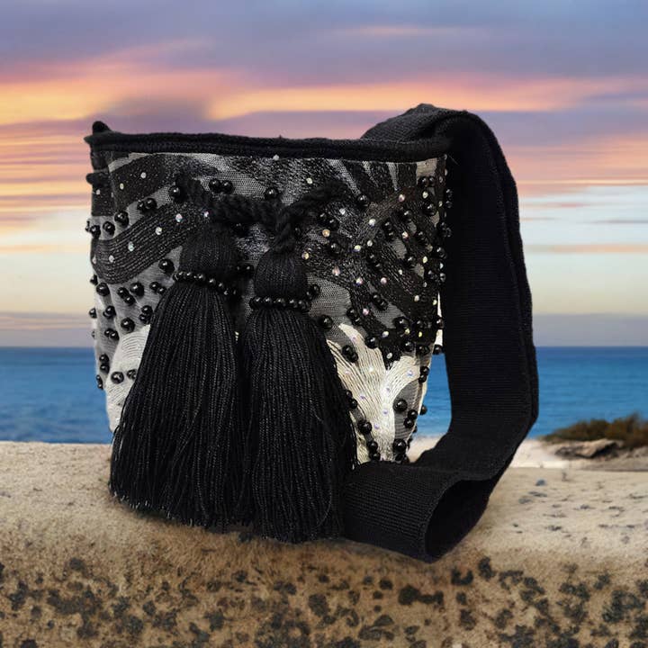 Azariah Medium Crossbody Mochila med kristaller och pärlor för wholesale av Wuitusu