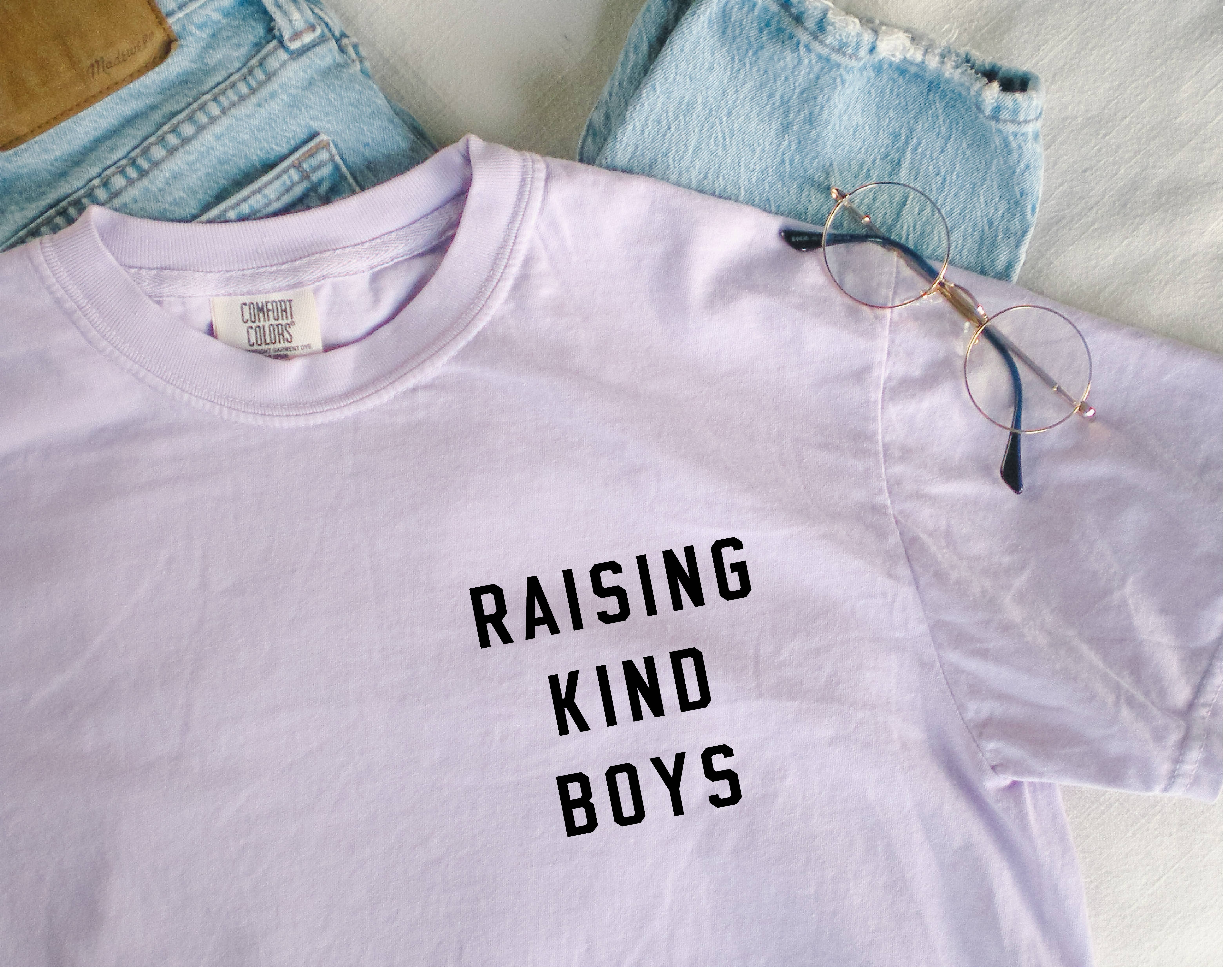 P E T I T R U E - Wholesale Screen Printed T-Shirt - Women's - Raising Kind Boys Minimalist Shirt for Mom2