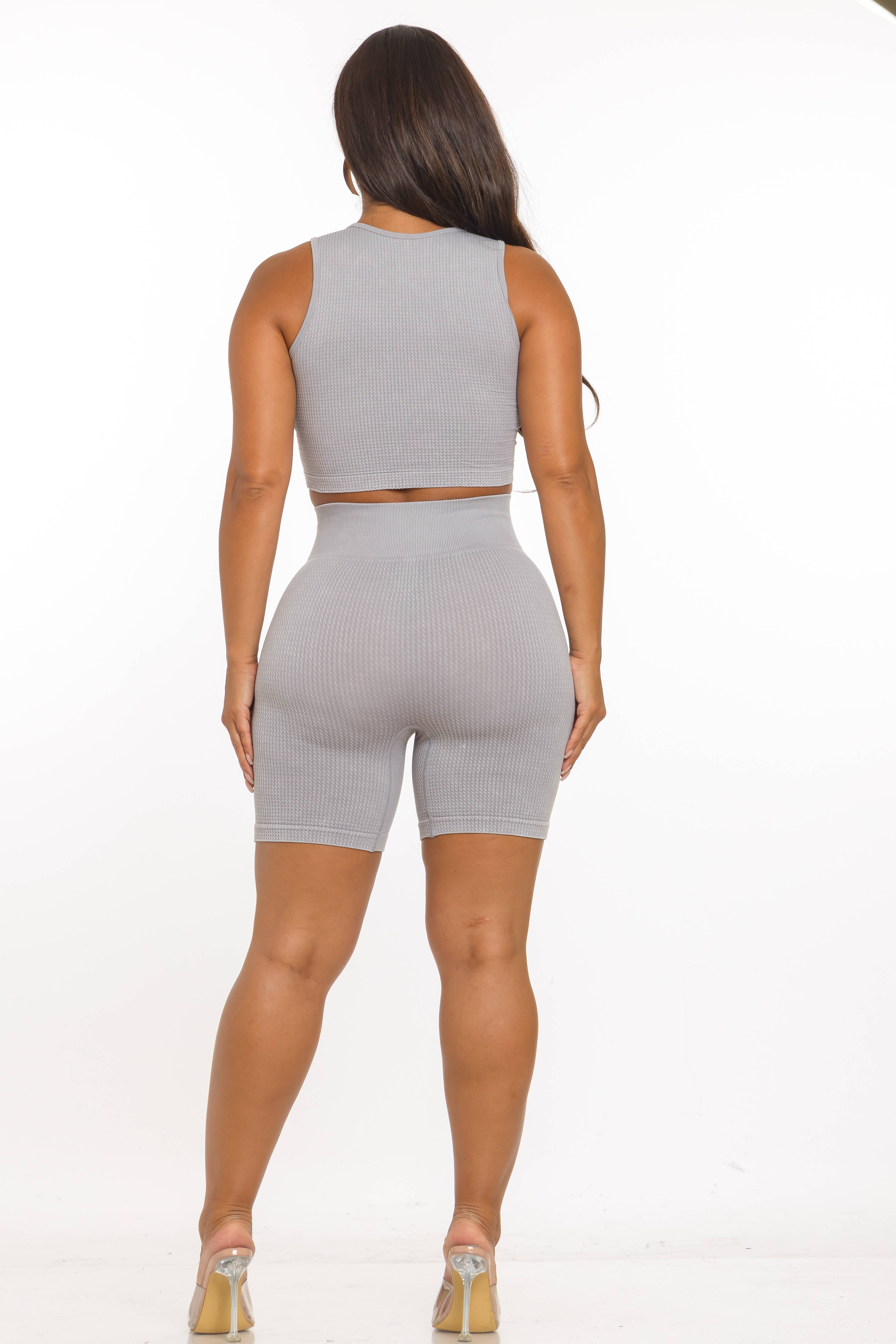 Lime All the Time – wholesale Mjukisset – Dam – Set med 2 delar: kort croptopp och cykelshorts i mineralwash9