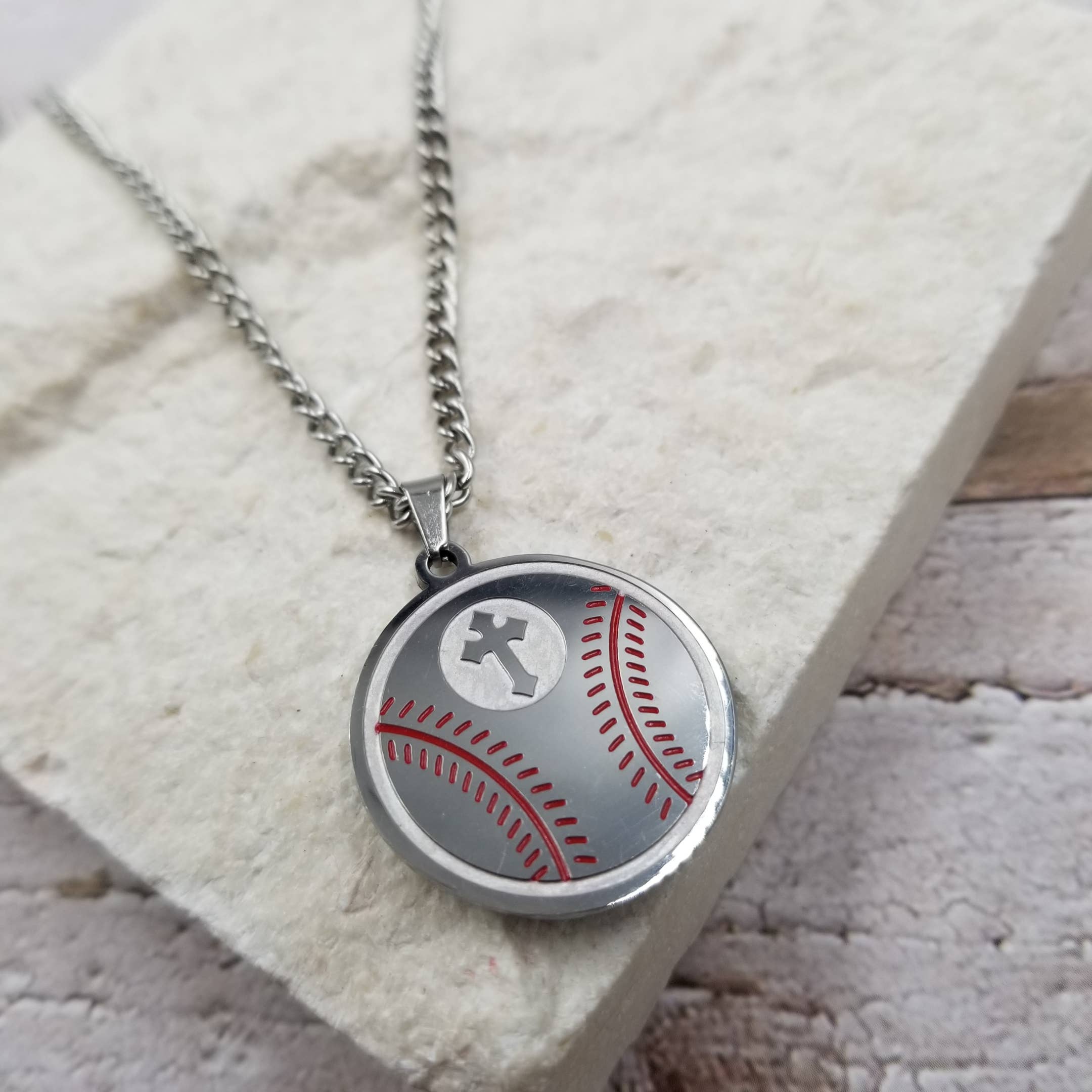 Treasure Wholesale - Wholesale Pendant/Charm Necklace - Football Cross Necklace0