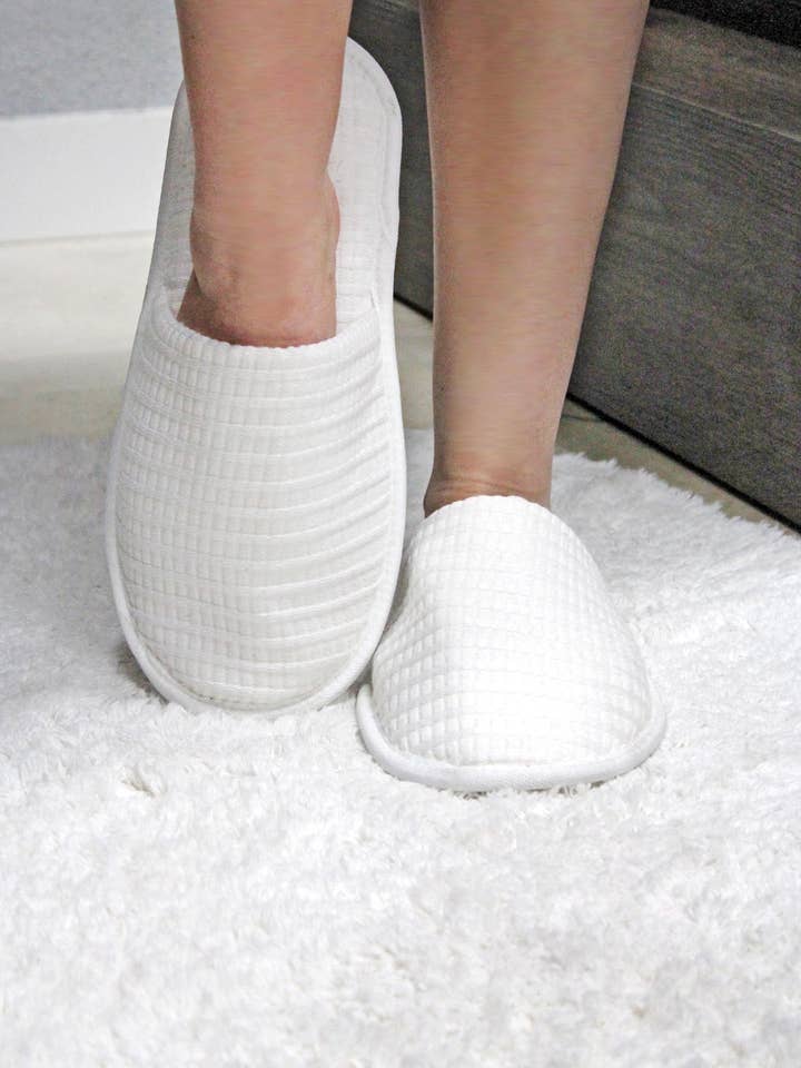 Waffle White Slippers (Set of 2) for wholesale by Globaltex Fine Linens