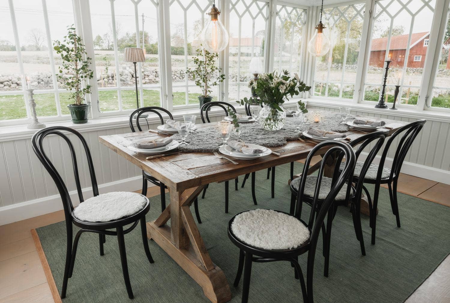 Skinnwille Home - Venta al por mayor Cojines para sillas - Funda Redonda para Asiento de Piel Rizada de Oveja - Beige Moonligt1