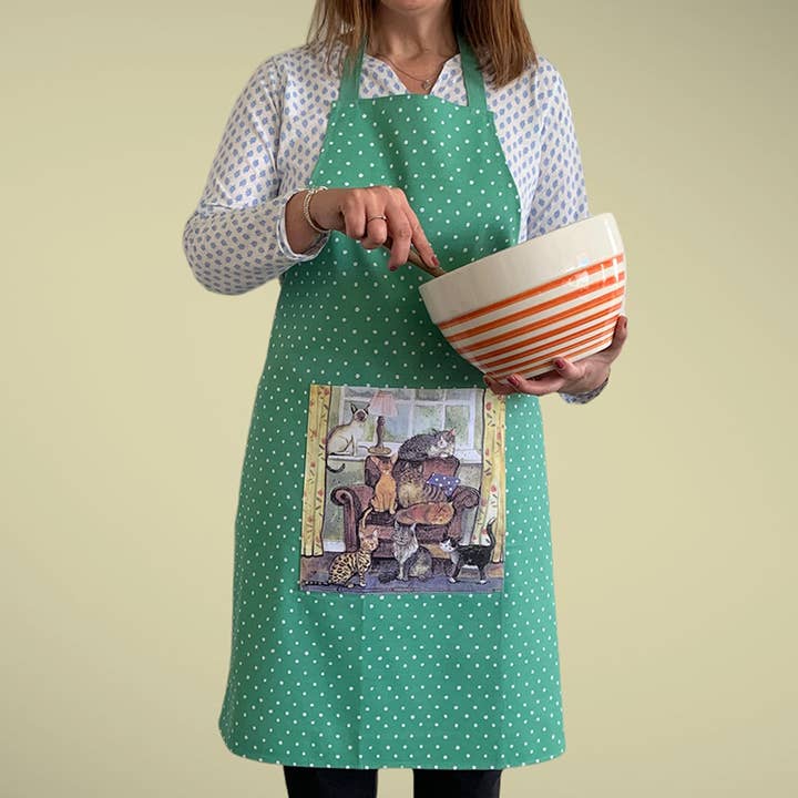 Tablier Cat House pour la vente par Alex Clark Art