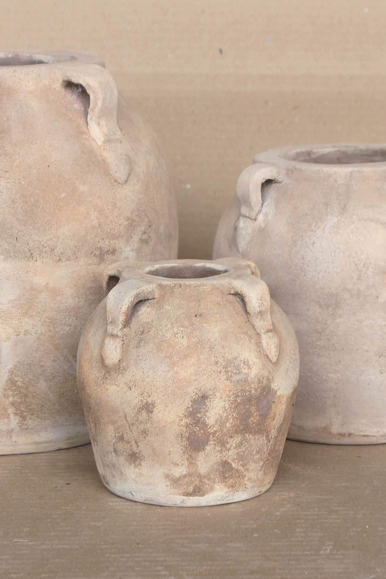 Luxe B Co - Wholesale Vase - Blanc Beige Wash Vase With Handles Small8