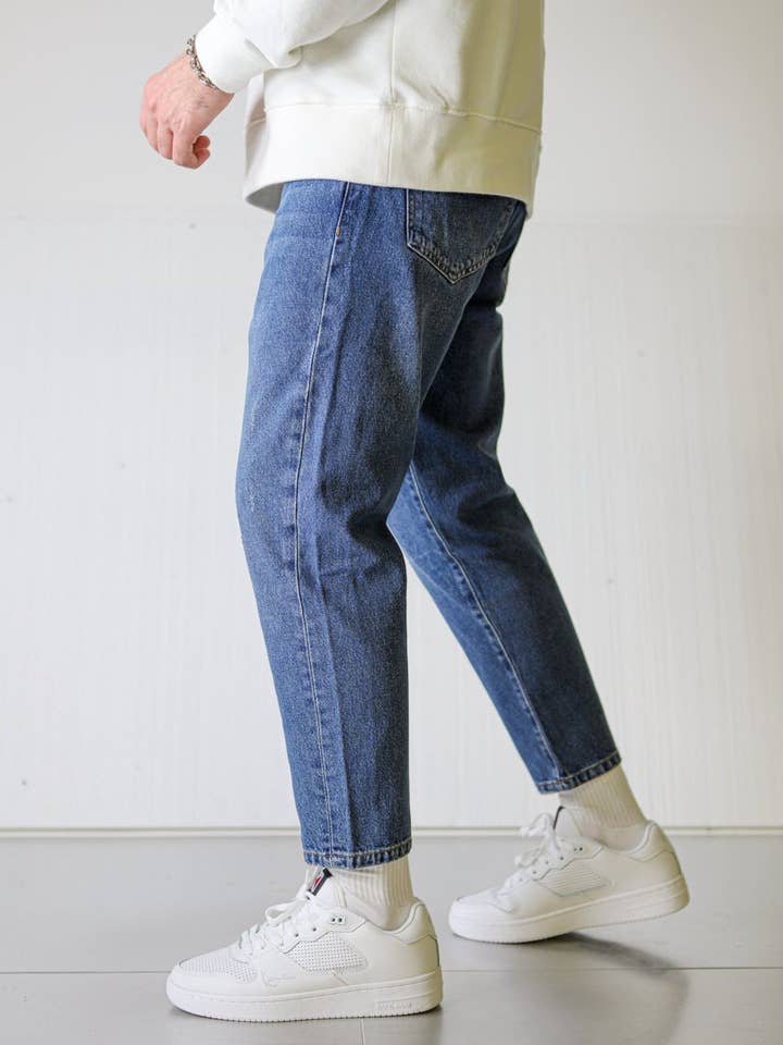 Jean bleu Baggy Premium coupe décontractée pour la vente par UNEFFECTED STUDIOS