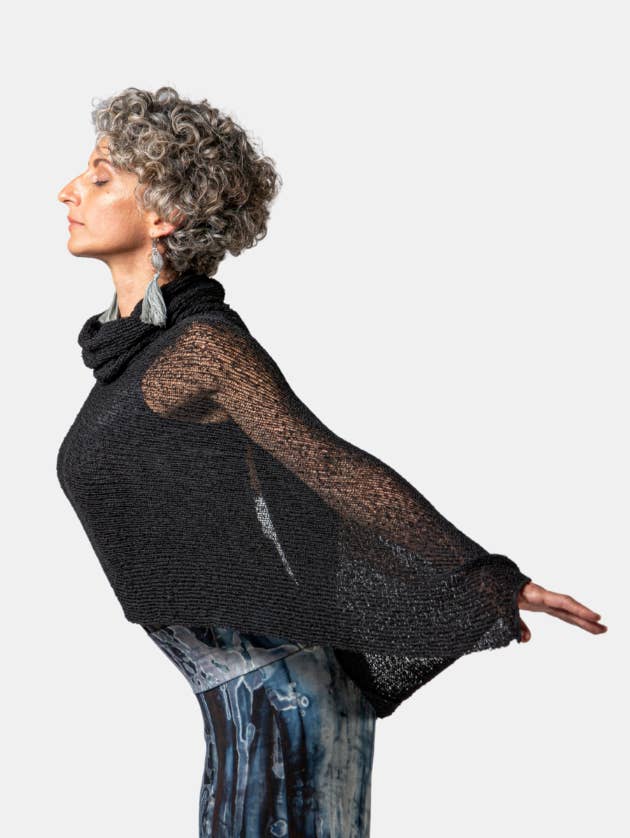 Hands To Hearts - Wholesale Knit Top - Women's - The Weekender8