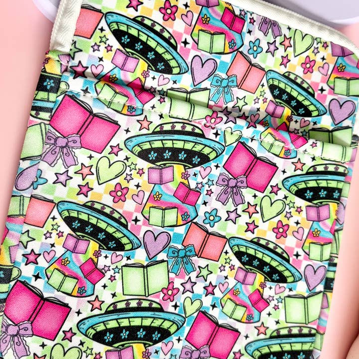 The Blush Hut - Wholesale Book Cover - UFO & Books Kindle Sleeve - Kindle Accessory3