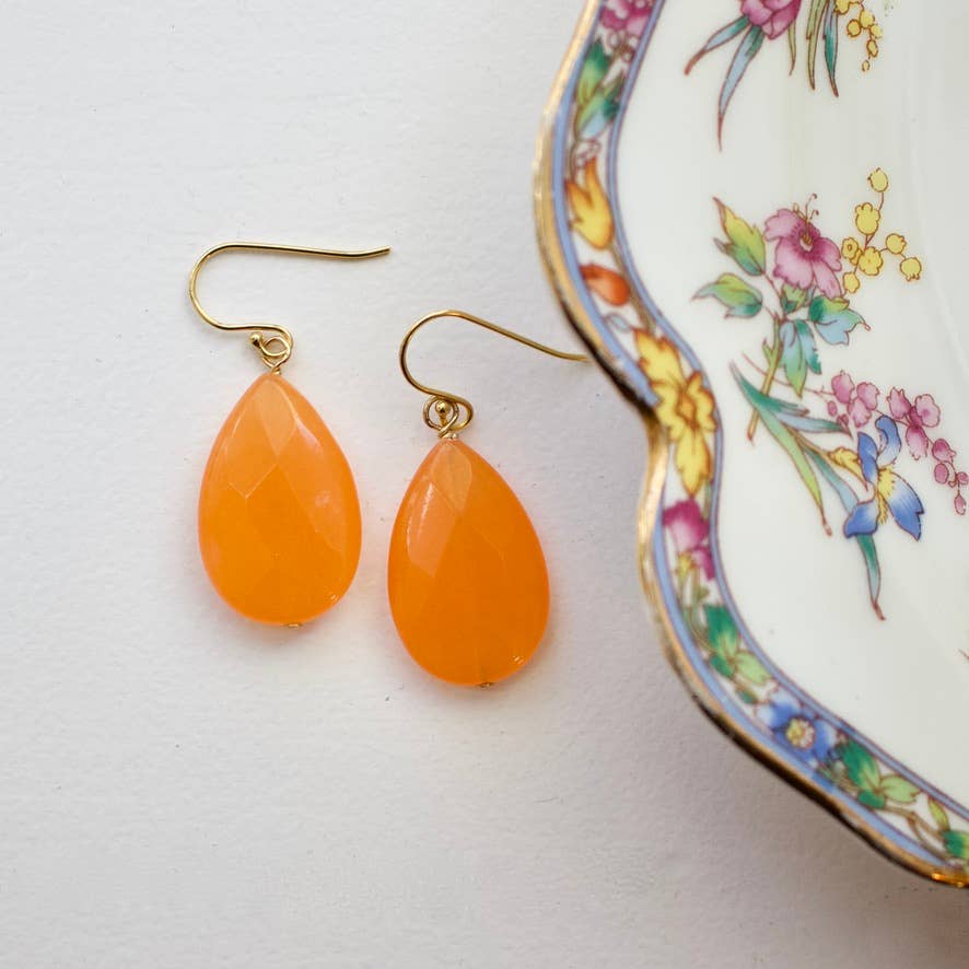 a.v. max - Wholesale Dangle Earrings - Serena Statement Semi Teardrop Earrings3