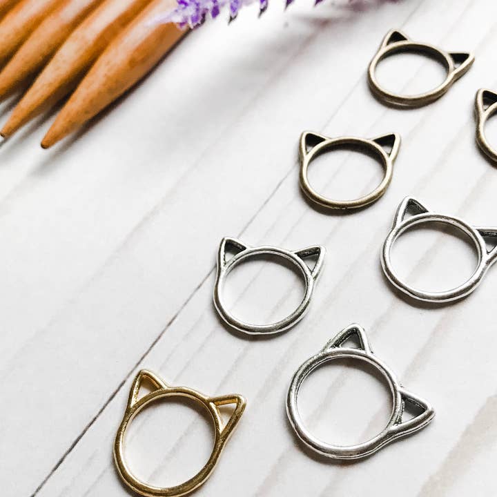 10 - Medium Cat Stitch Markers - Set of 10 for wholesale by Laura Hand Knits