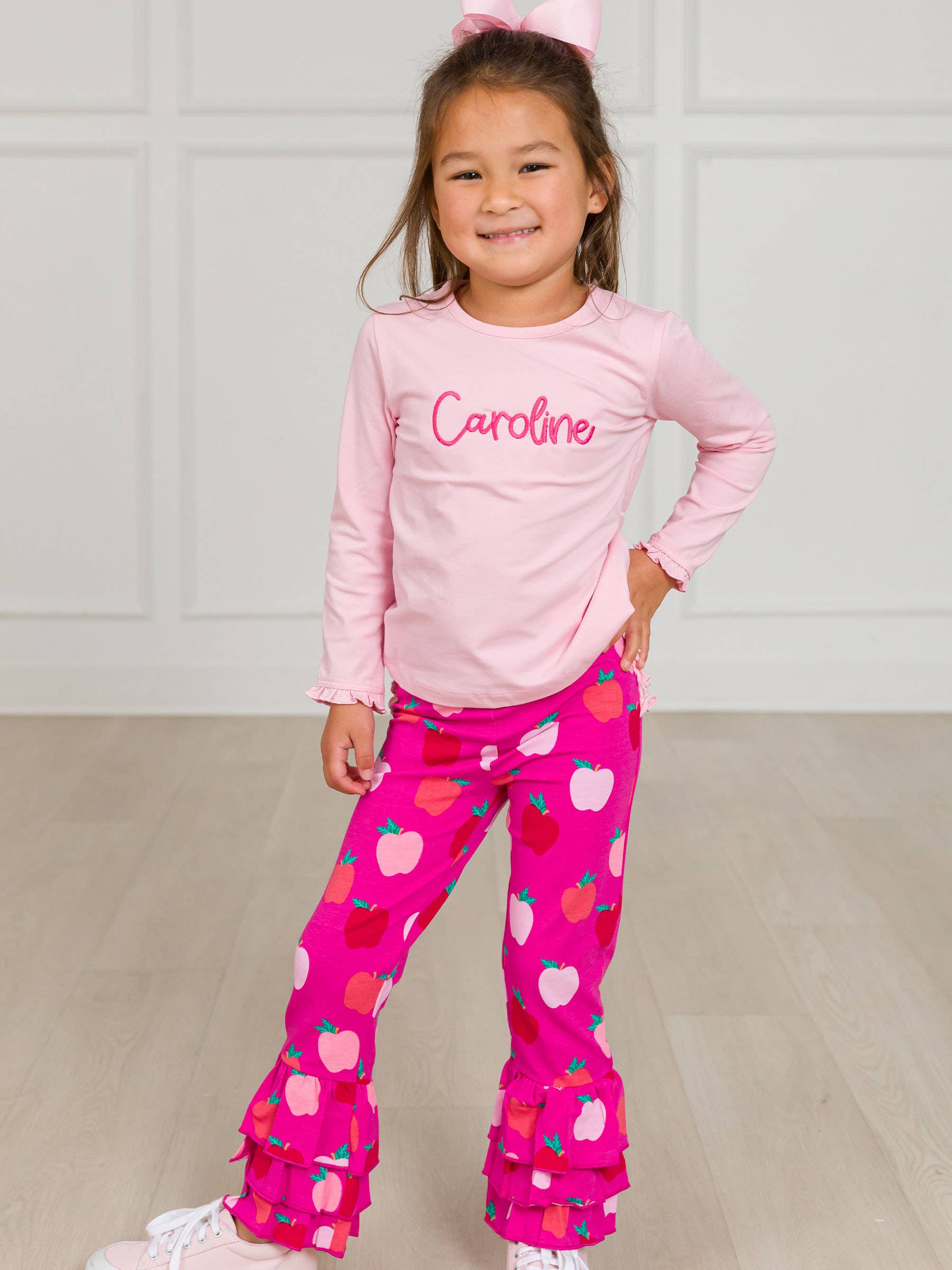 Rosa Calças com Folhos "Menina dos Meus Olhos" para Bebés Meninas para venda a revendedores na Faire2