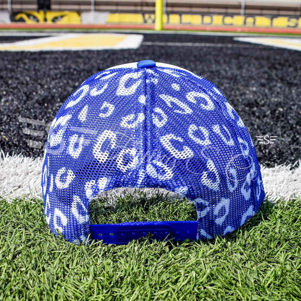 Flying S Company – Großhandel Basecap – Unisex – Weißer Front Leopard Magna Pony™ Mesh Foam Trucker Hut13