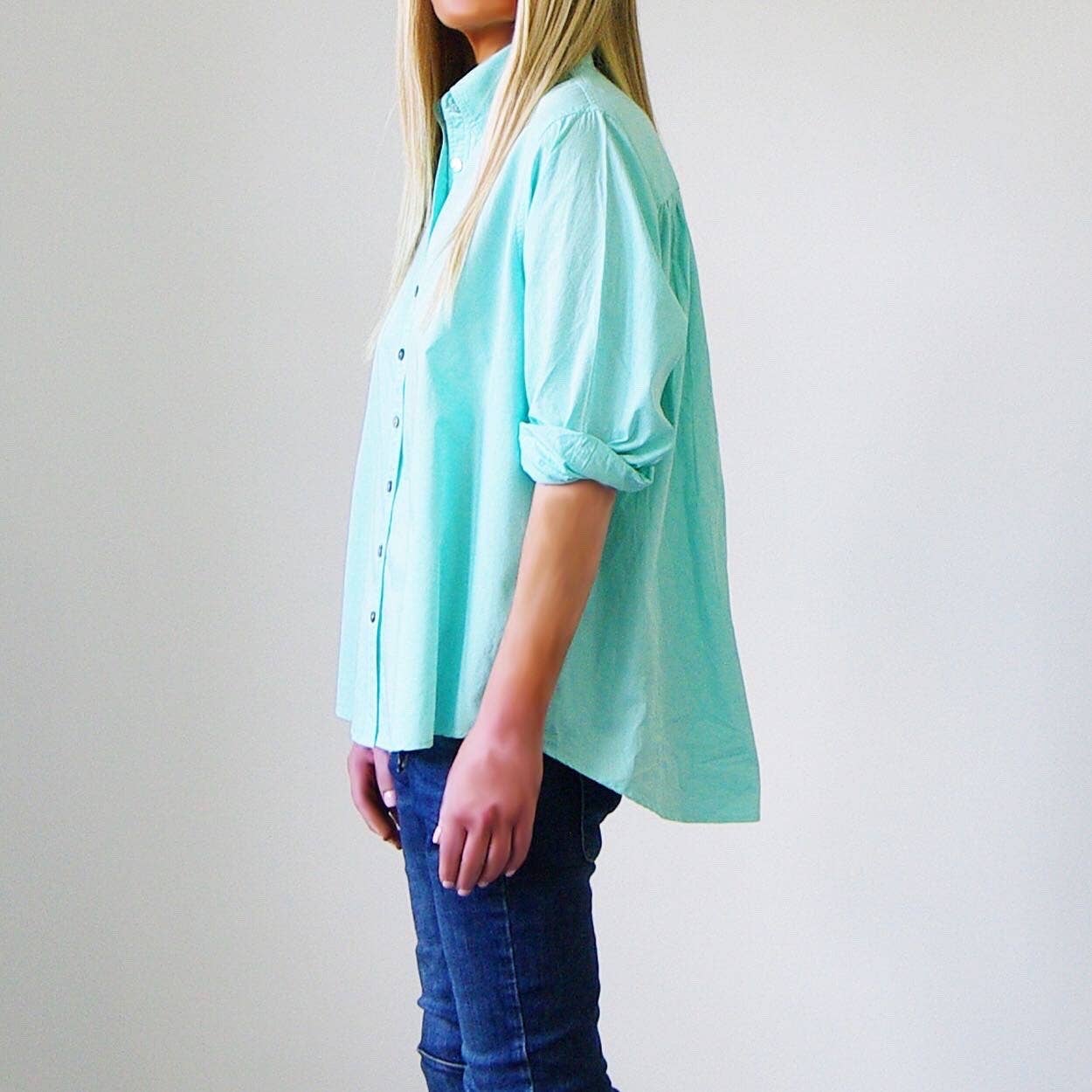 Who's Charlie - Vendita all'ingrosso Camicia button down - Donna - Camicia oversize in cotone Riley4