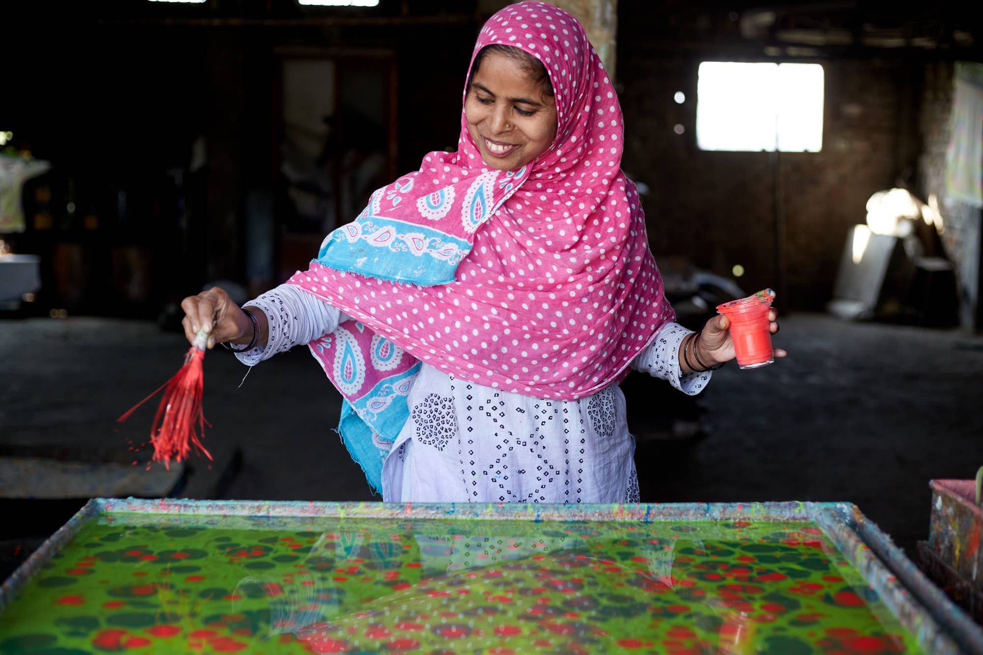 Paper Mirchi - Wholesale Gift Bag - Hand Marbled Gift Bags (Small) - Neon10