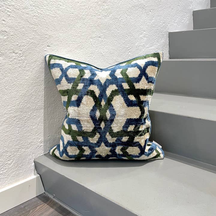 Mila∞Miro by Emelie - Wholesale Throw Pillow Cover - Velvet Ikat Cushion Arabesque Green | Velvet Ikat Pillow Arabesque Green